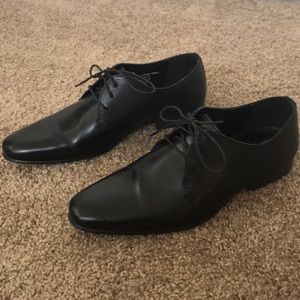 Kenneth Cole Reaction black dress shoes